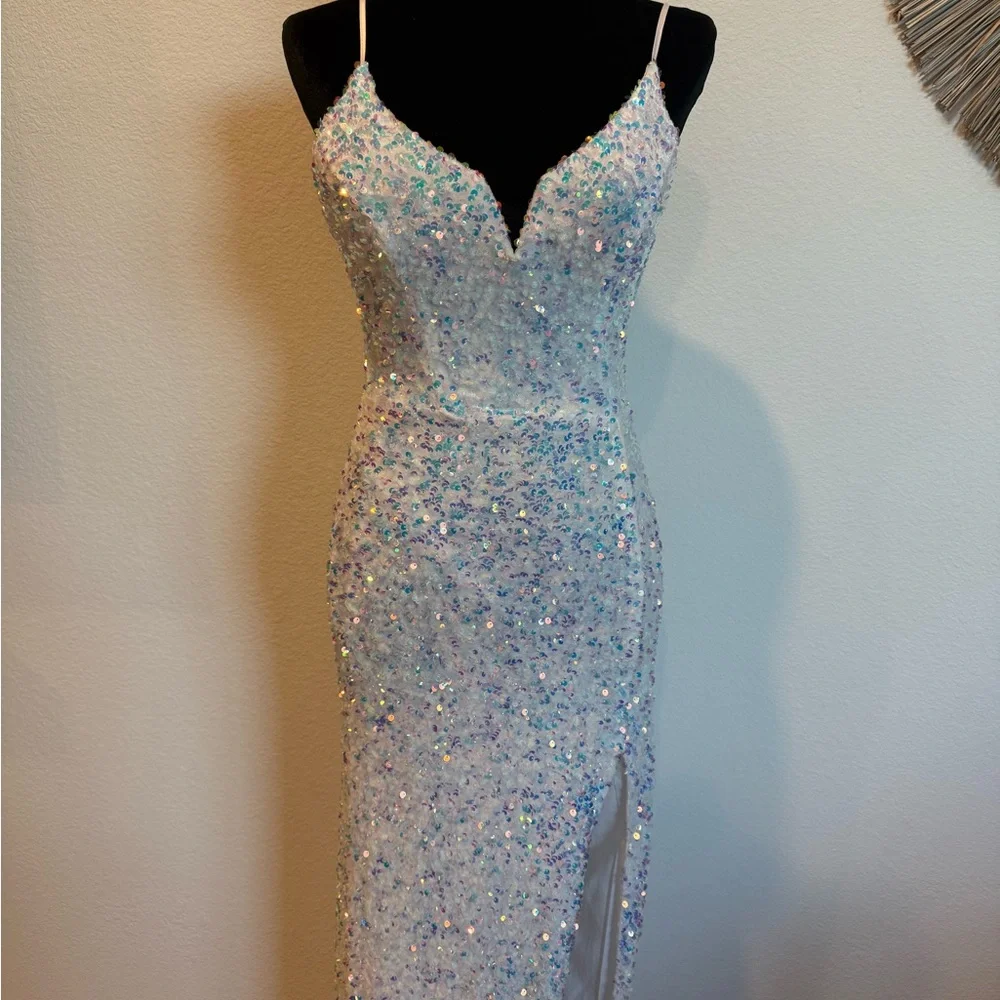 B. Smart White Sequin Prom Dress - Picture 5 of 15